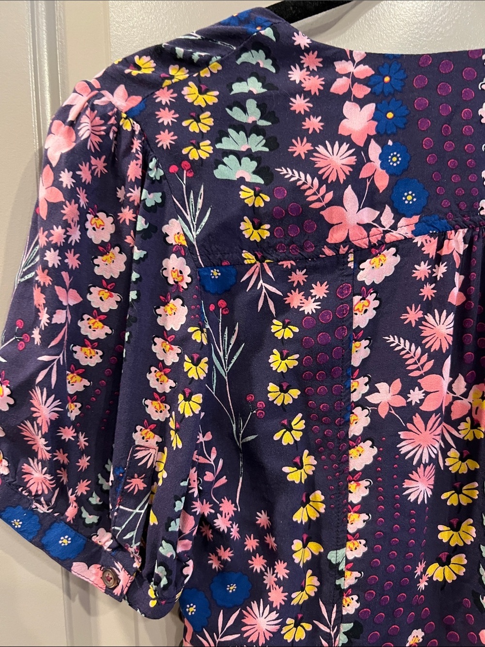 Meadow Rue by Anthropologie Eldoret Floral Wrap Top Short Sleeve Blouse 4 - Picture 8 of 11